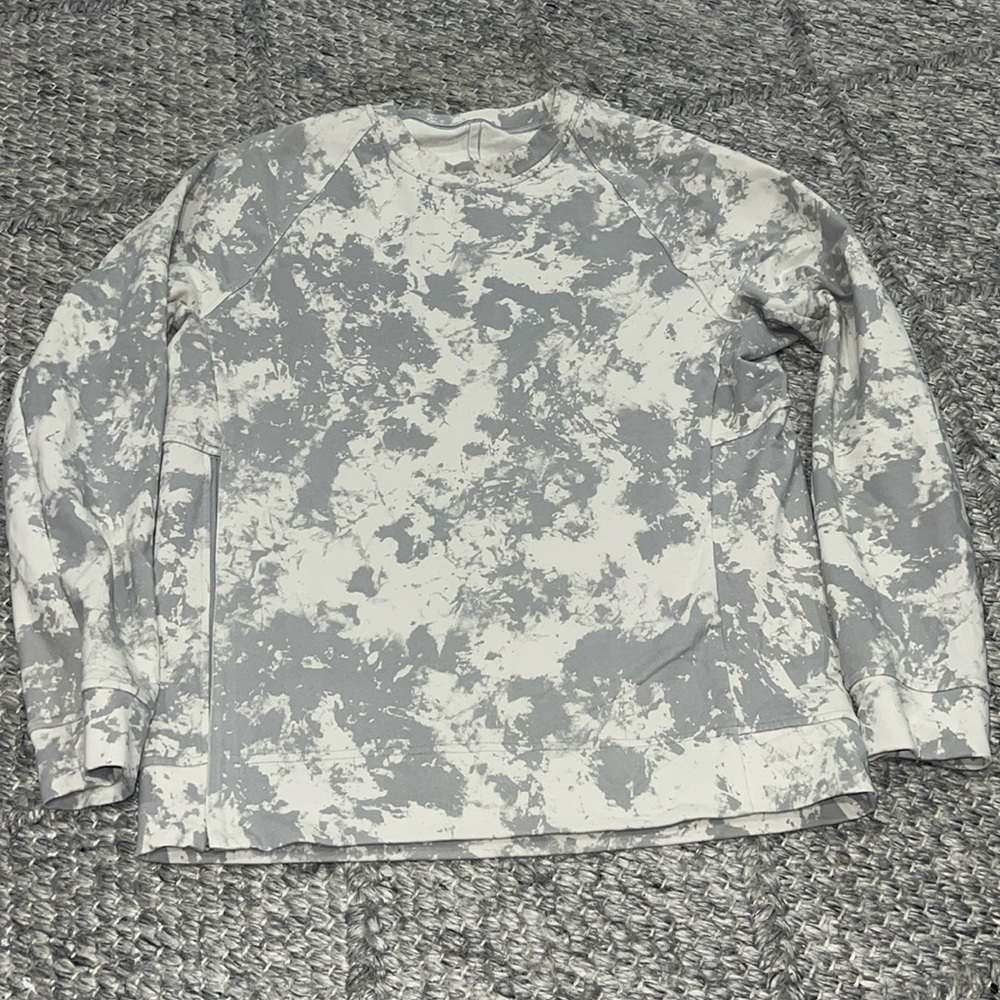 Lululemon sweater
